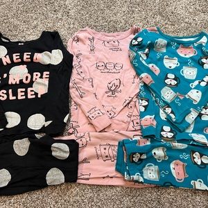 Carters girls size 6 pajama set/camping theme